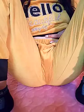 Snapshot of dandilaa chatting on March 2, 2025, 11:53 pm dandilaa online show from March 2, 2025, 11:53 pm