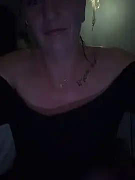 AlessasRoom online show from May 16, 2026, 6:32 am