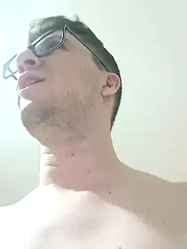 Snapshot of MrBelac chatting on December 30, 2024, 5:26 am MrBelac online show from December 30, 2024, 5:26 am