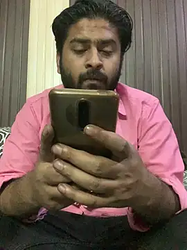 indihotguy online show from March 21, 2025, 4:28 am