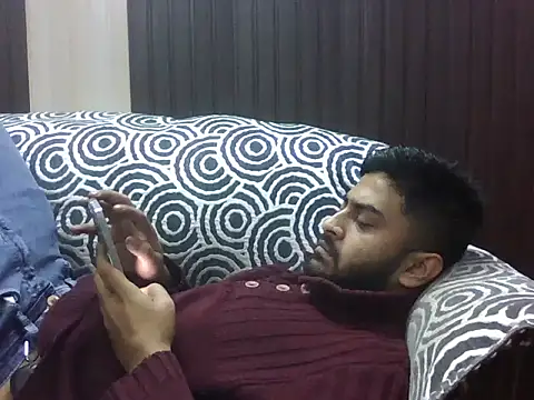 Snapshot of indihotguy chatting on February 12, 2026, 9:37 am indihotguy online show from February 12, 2026, 9:37 am