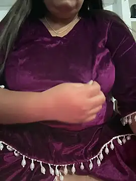 tanvihot2 online show from February 18, 2025, 3:10 pm