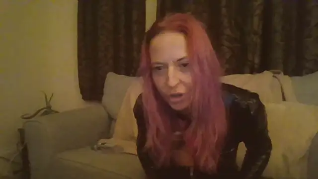 DDnaughty online show from September 17, 2025, 11:50 pm