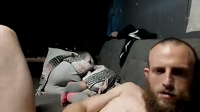 618fuckupp online show from November 10, 2025, 1:54 pm