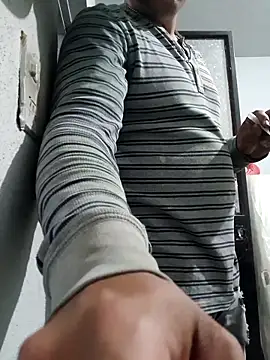 chinoxxx online show from March 13, 2026, 1:56 am