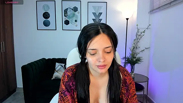 amelia cherry online show from January 21, 2025, 2:26 pm