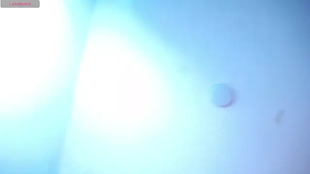 Alana Roth online show from March 19, 2025, 5:52 am