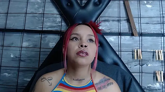 Alana Roth online show from October 18, 2025, 7:47 pm