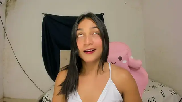 Miss noah18 online show from November 19, 2025, 9:59 pm