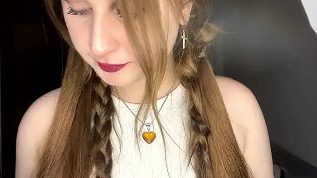 SelinaHope18 online show from January 13, 2025, 1:56 am