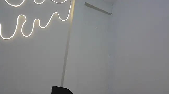 Snapshot of conejita_linda chatting on February 2, 2025, 3:28 pm conejita linda online show from February 2, 2025, 3:28 pm