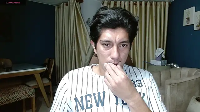 Noah-cock online show from July 19, 2026, 12:36 am