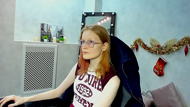 ElizabethHarpper online show from January 4, 2025, 1:42 am