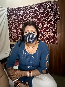 Hot muskaan online show from February 28, 2025, 5:15 pm