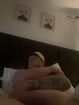 tcadle1824 online show from March 24, 2026, 2:05 am