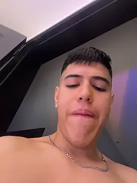 Angel Khouri online show from October 25, 2025, 4:09 am