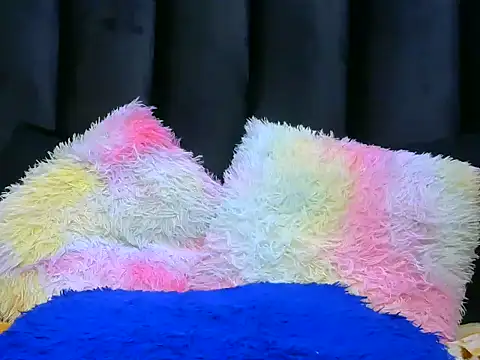 SexyLadyBoosxx online show from December 4, 2025, 4:27 pm