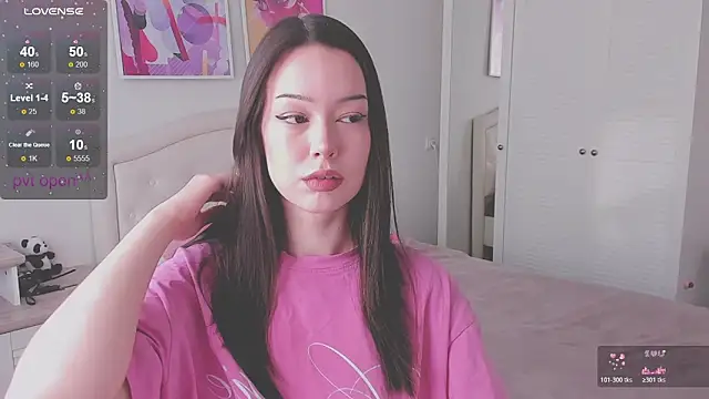 kittenrisha online show from February 6, 2026, 5:45 am