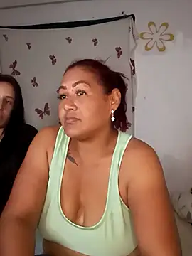 Snapshot of Abigail_BigTits chatting on January 5, 2025, 6:13 am Abigail BigTits online show from January 5, 2025, 6:13 am