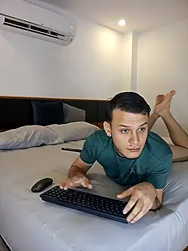 1Tommy9 online show from March 10, 2026, 4:50 am