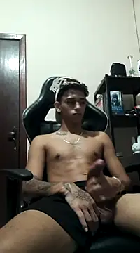 Snapshot of MALIK-PARVATI chatting on January 9, 2025, 4:08 am MALIK-PARVATI online show from January 9, 2025, 4:08 am