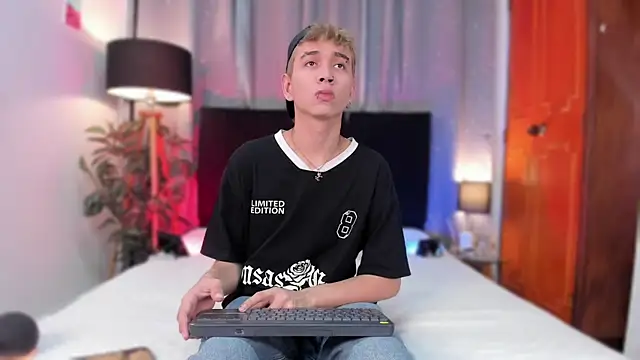 Brian-Ausslos online show from January 11, 2025, 4:06 am