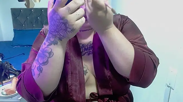 brittanysexhot online show from September 18, 2025, 7:05 pm