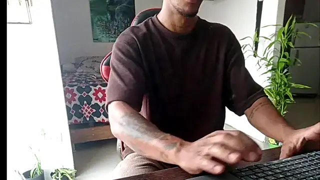 Snapshot of Adam_Valenciia chatting on June 9, 2026, 3:45 pm Adam Valenciia online show from June 9, 2026, 3:45 pm