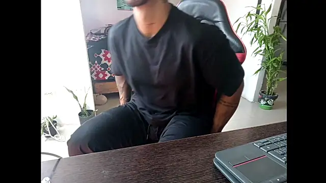 Snapshot of Adam_Valenciia chatting on June 22, 2026, 3:42 pm Adam Valenciia online show from June 22, 2026, 3:42 pm