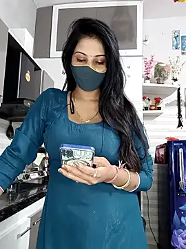 Best-Couple online show from November 11, 2025, 3:50 am