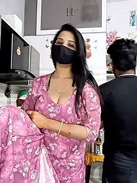 Snapshot of Best-Couple chatting on February 14, 2026, 8:55 am Best-Couple online show from February 14, 2026, 8:55 am
