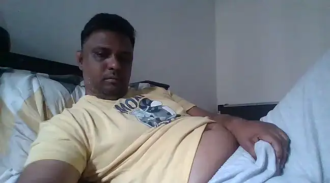 jemes21in online show from March 18, 2025, 3:20 am