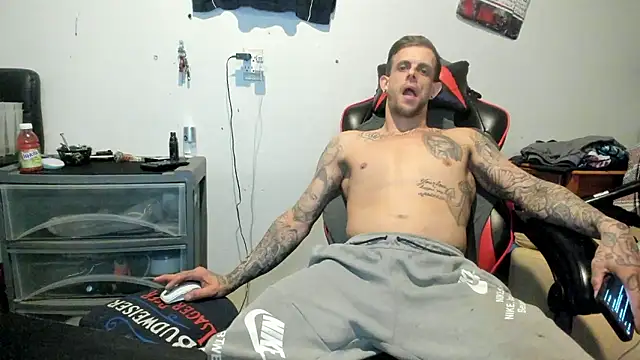 JamesMichael88 online show from March 3, 2025, 10:20 pm