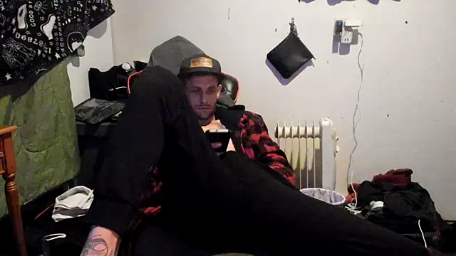 JamesMichael88 online show from March 11, 2025, 3:23 pm