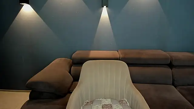 Monica Weiss online show from March 17, 2025, 9:01 am