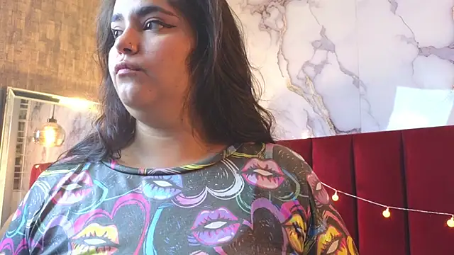 KRYSSTARITTER4 online show from October 4, 2025, 3:15 am