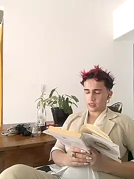 Lian Noath online show from January 11, 2025, 7:05 pm