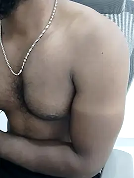 Snapshot of hot_boy_dic chatting on November 26, 2025, 9:32 am hot boy dic online show from November 26, 2025, 9:32 am