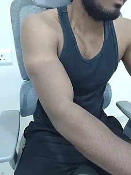 Snapshot of hot_boy_dic chatting on March 18, 2026, 2:42 pm hot boy dic online show from March 18, 2026, 2:42 pm
