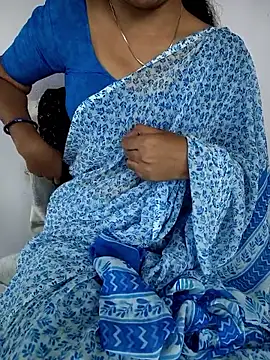 lovelygirl4567 online show from March 5, 2026, 5:03 am