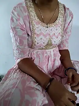 Snapshot of lovelygirl4567 chatting on April 28, 2026, 5:34 am lovelygirl4567 online show from April 28, 2026, 5:34 am