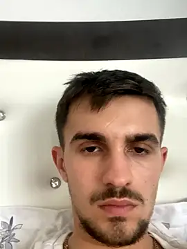 Demonpull69 online show from October 22, 2025, 1:44 pm