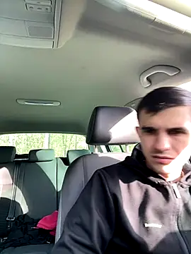 Demonpull69 online show from October 29, 2025, 7:32 am