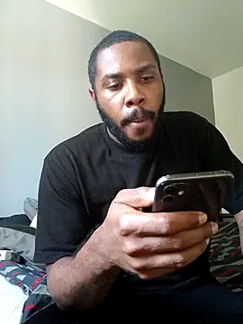 Snapshot of Caliclysm chatting on September 28, 2025, 11:54 pm Caliclysm online show from September 28, 2025, 11:54 pm