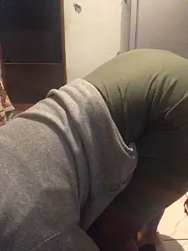 Snapshot of MKbesxxx chatting on October 30, 2025, 8:31 pm MKbesxxx online show from October 30, 2025, 8:31 pm