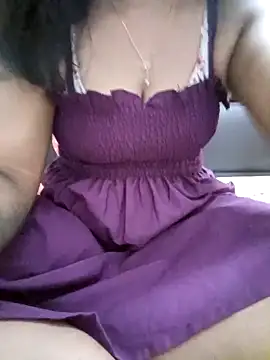 Tamil Vishalini online show from April 24, 2026, 8:39 am