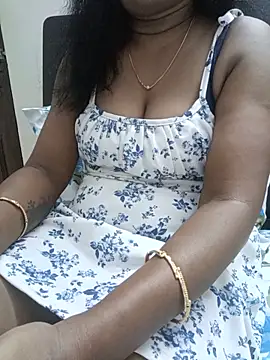 Snapshot of Tamil_Vishalini chatting on June 11, 2026, 9:40 am Tamil Vishalini online show from June 11, 2026, 9:40 am