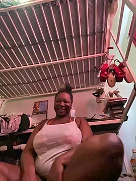 DamnBubbles online show from April 16, 2026, 3:35 pm