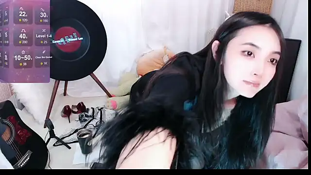 xiaotiantian-76 online show from September 30, 2025, 3:00 am