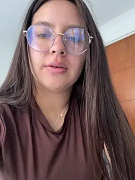 Gretta Hot online show from March 12, 2025, 3:40 pm